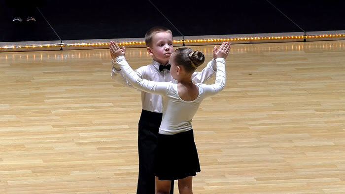 Школа танца (до 8 лет) (Шт класс), 1 тур / Kinsezis Stars 2022 (Минск, 02.04.2022) - бальные танцы