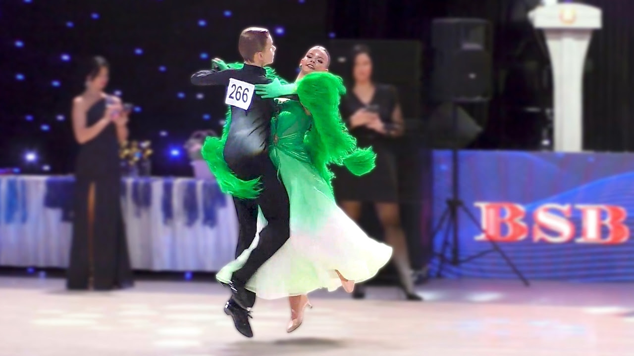 Медленный вальс. Родион Еремейчик и Лаура Липская (Минск)