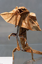 Плащеносная ящерица (оригами)